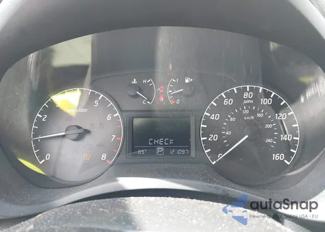 2015 Nissan Sentra S z USA, uszkodzony, nr VIN 3N1AB7AP1FY315541